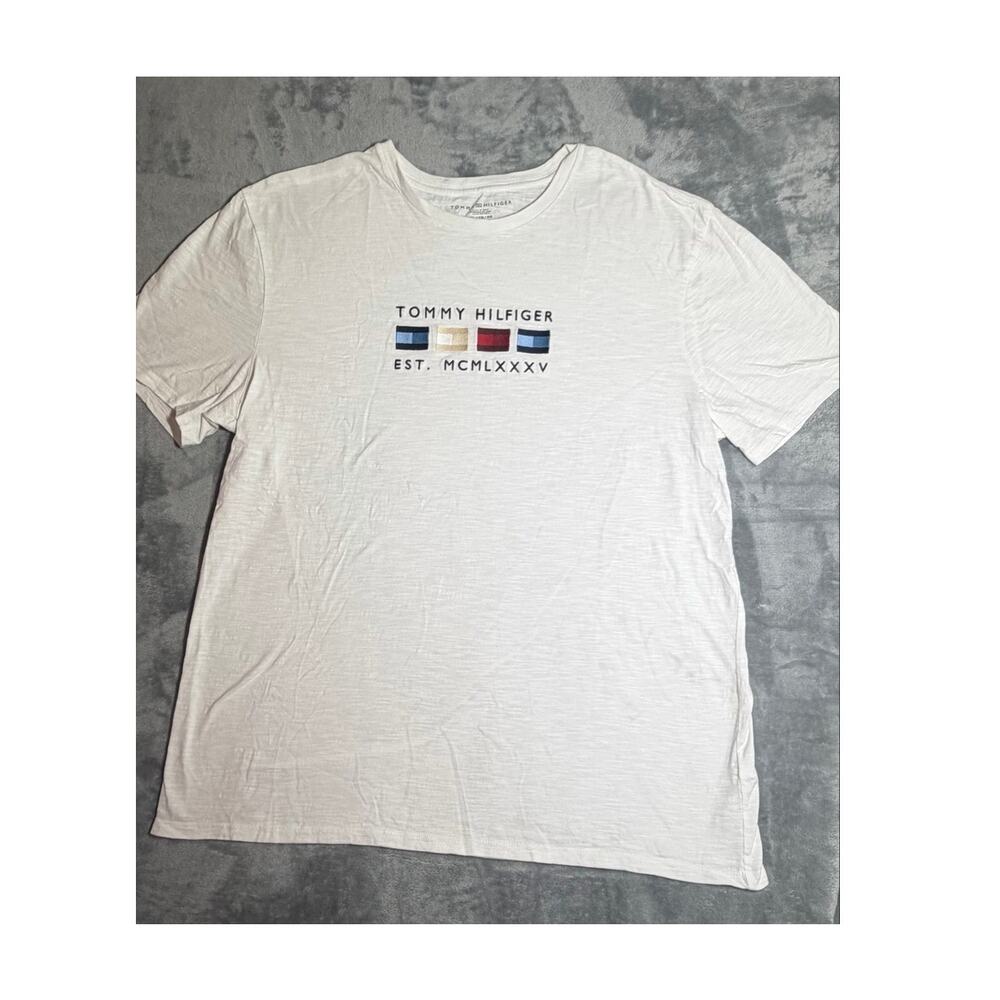 Tommy Hilfiger Women’s XL White Graphic Logo Short Sleeve T Shirt Casual
